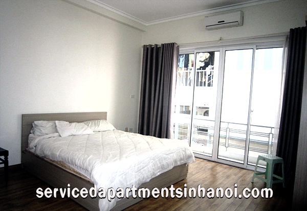 Cho thuê căn hộ dịch vụ tại đường Đặng Thai Mai,Tây Hồ giá 500$/tháng 6