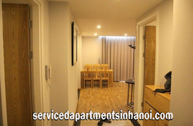 Cho thuê căn hộ dịch vụ hiện đại 2 phòng ngủ tại phố Giảng Võ, Đống Đa 8