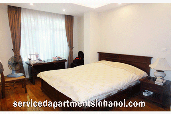 Cho thuê căn hộ 2 phòng ngủ rộng rãi gần Hồ Hoàn Kiếm 6