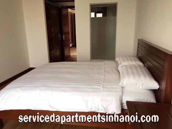 Cho thuê căn hộ 2 phòng ngủ gần hồ Hoàn Kiếm và hồ Trúc Bạch 2