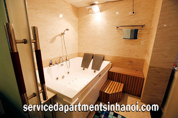 Cho thuê căn hộ dịch vụ 1 phòng ngủ sang trọng quận Hoàn Kiếm 6