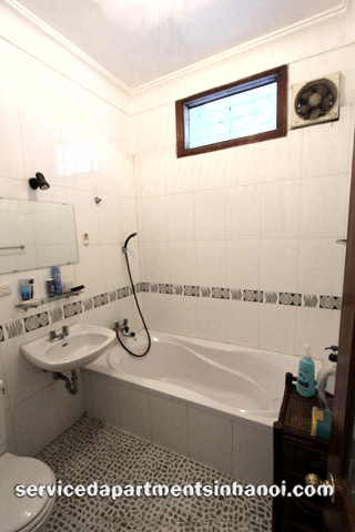 Cho thuê giá rẻ căn hộ dịch vụ 1 phòng ngủ tại đường Nguyễn Công Chứ,quận Hai Bà Trưng 8