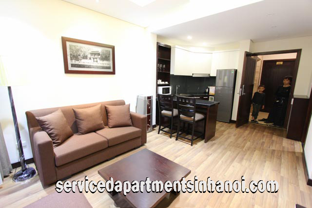Cho thuê căn hộ  dịch vụ cao cấp 1 phòng ngủ tại trung tâm quận Hoàn Kiếm