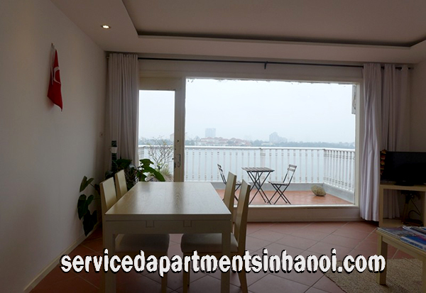 Cho thuê căn hộ dịch vụ 2 phòng ngủ ban công lớn hướng hồ trên phố Nhật Chiều, Tây Hồ 4
