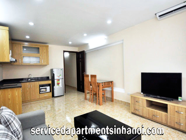 Cho thuê căn hộ dịch vụ 1 phòng ngủ hiện đại tại phố Văn Cao, Ba Đình 3