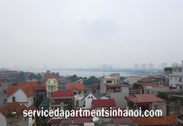Cho thuê căn hộ cao cấp hướng hồ, 3 phòng ngủ trên phố Âu Cơ, Tây Hồ 2