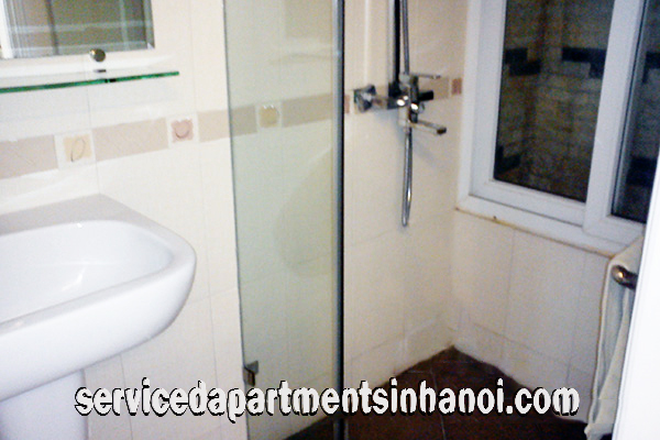 Cho thuê căn hộ cao cấp 2 phòng ngủ view hồ Trúc Bạch giá hợp lý 10