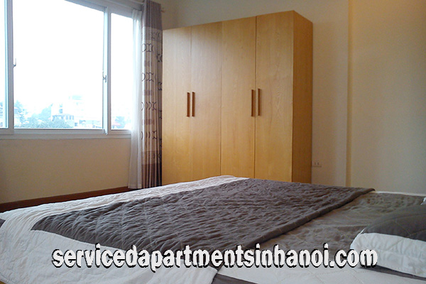 Cho thuê căn hộ cao cấp 2 phòng ngủ view hồ Trúc Bạch giá hợp lý 8