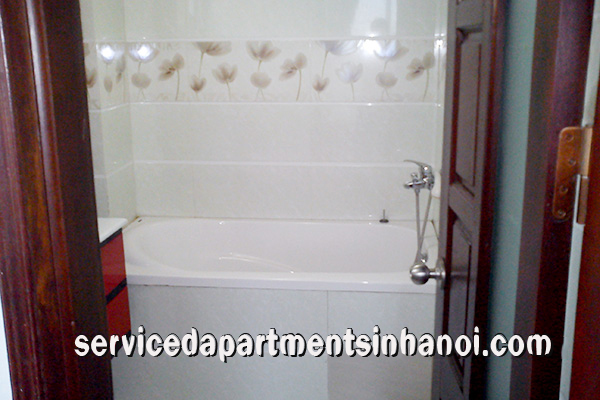 Cho thuê căn hộ 2 phòng ngủ gần Nhà Hát Lớn 10
