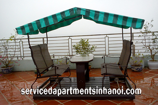 Cho thuê căn hộ dịch vụ 4 phòng ngủ nhìn ra Hồ Tây 5