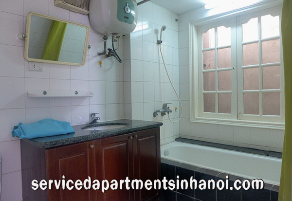 Biệt thự lớn với 4 phòng ngủ cho thuê gần hồ Tây, quận Tây Hồ 2