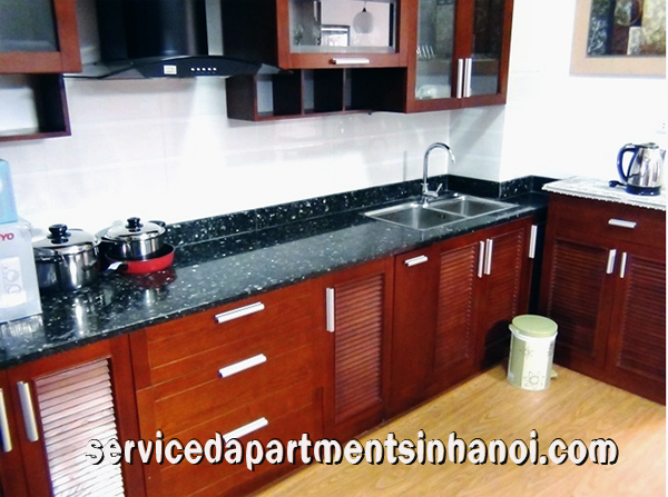Cho thuê căn hộ dịch vụ đẹp gồm 1 phòng ngủ tại Trần Phú, Ba Đình 7