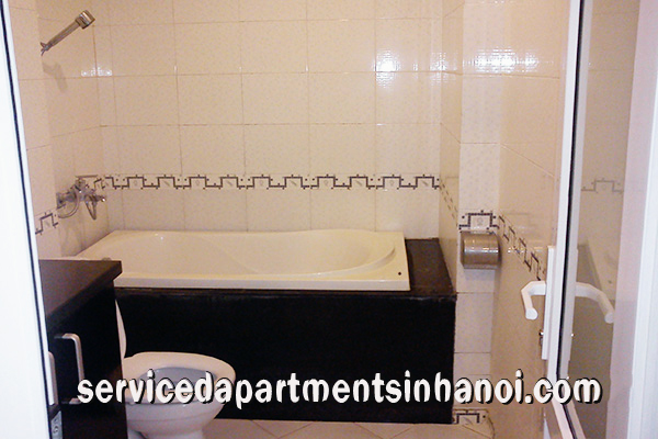 Cho thuê căn hộ dịch vụ đẹp tại Trần Phú, Ba Đình 8
