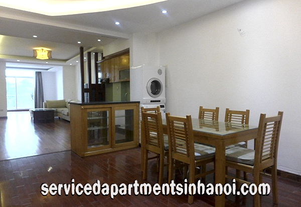 Cho thuê căn hộ dịch vụ 3 phòng ngủ tại đường Xuân Diệu,quận Tây Hồ 2