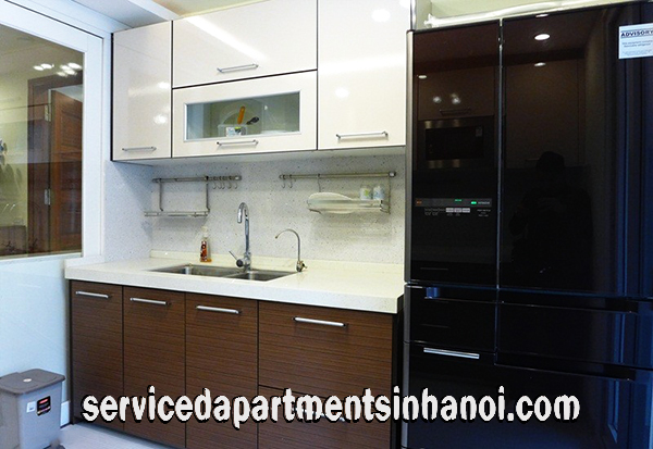 Cho thuê căn hộ dịch vụ 3 phòng ngủ tại phố Giảng Võ, Ba Đình,Hà Nội 8