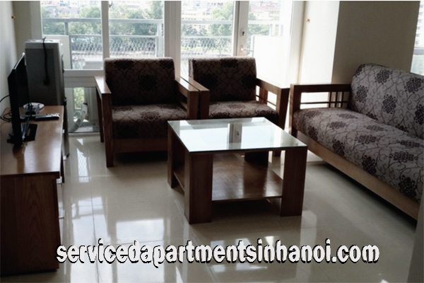 Căn hộ hai phòng ngủ cho thuê gần khách sạn Deawoo, công viên Thủ Lệ và hồ Ngọc Khánh 2