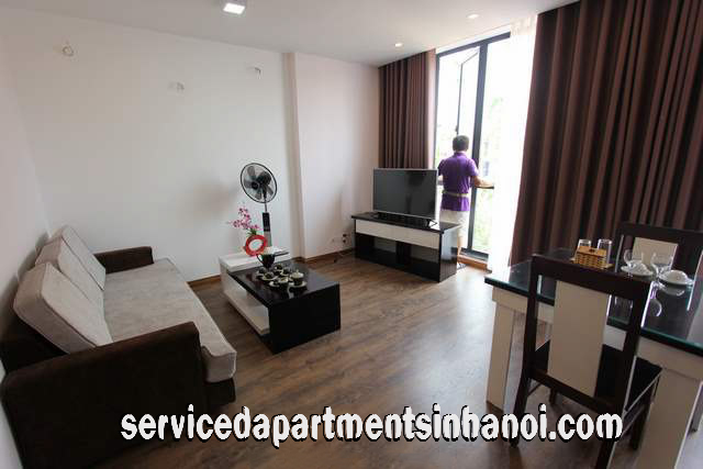 Căn hộ không gian tươi sáng hiện đại 1 phòng ngủ cho thuê tại đường Đào Tấn, quận Ba Đình 2
