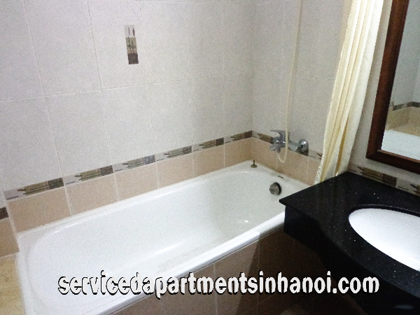 Cho thuê căn hộ 1 phòng ngủ, giá rẻ tại Ba Đình 6
