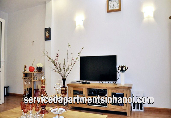 Cho thuê nhà riêng 2 phòng ngủ nội thất cao cấp trên đường Đặng Thai Mai, Tây Hồ 2