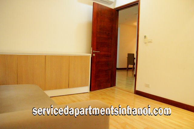 Căn hộ dịch vụ chất lượng cao 2 phòng ngủ cho thuê gần Nhà hát lớn Hà Nội 1