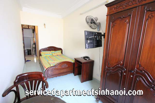 Cho thuê căn hộ dịch vụ giá rẻ 1 phòng ngủ gần đường Văn Miếu, Đống Đa 3
