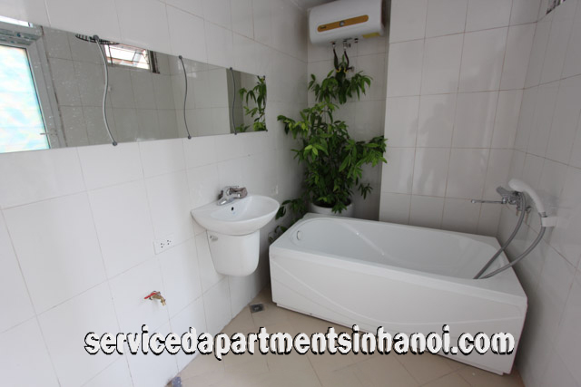 Cho thuê căn hộ dịch vụ 1 phòng ngủ tại đường Láng Hạ, Đống Đa 1