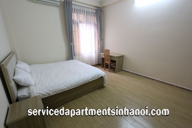Cho thuê căn hộ dịch vụ hiện đại 1ngủ tại đường Văn Cao, Ba Đình 4