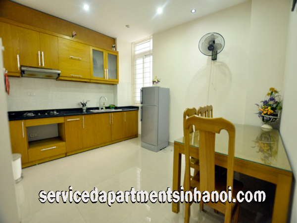Cho thuê căn hộ dịch vụ 2 phòng ngủ trên phố Láng Hạ, Đống Đa 7