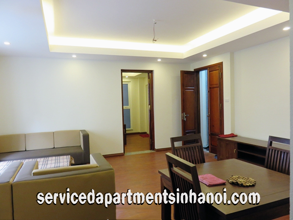 Cho thuê căn hộ dịch vụ 2 phòng ngủ gần phố cổ , Ba Đình 2