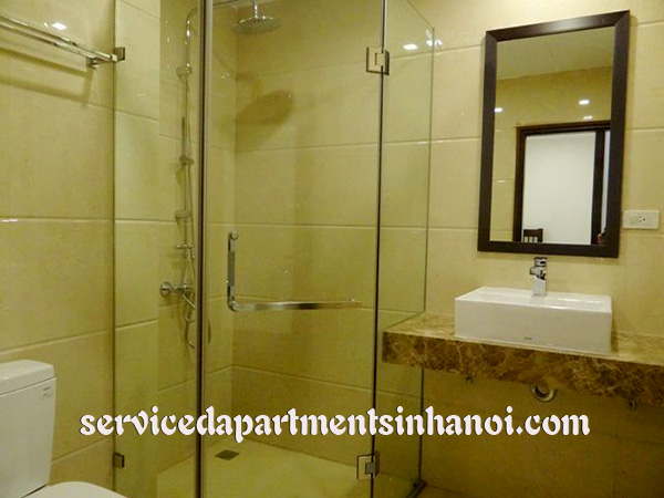 Căn hộ mới và hiện đại căn hộ hai phòng ngủ cho thuê trên hồ Trúc Bạch 2