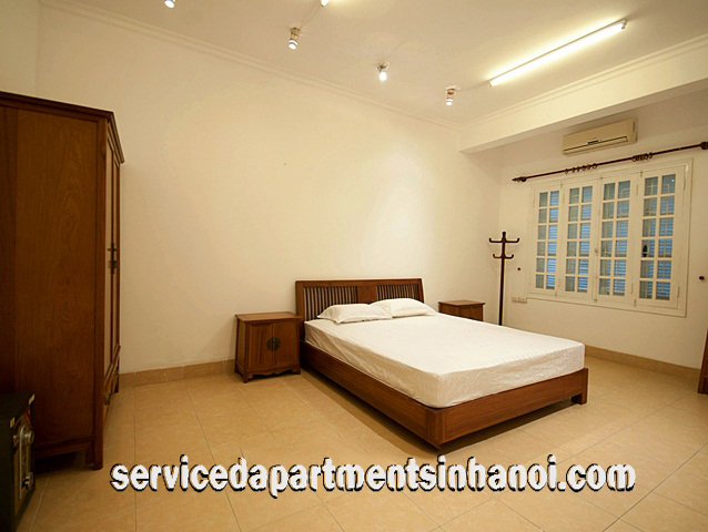 Căn hộ một phòng ngủ đẹp với view hồ Trúc Bạch cho thuê 1000 $ / tháng 7
