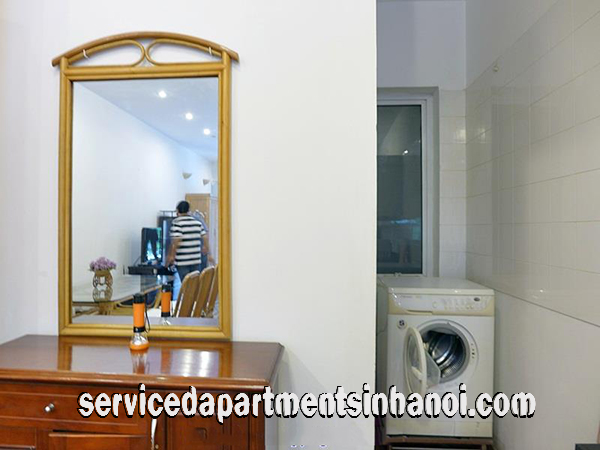 Căn hộ một phòng ngủ cho thuê ở mặt hồ Trúc Bạch, Ba Đình 8