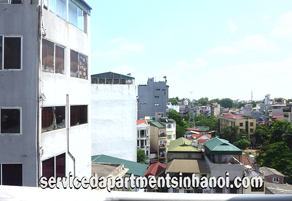 Cho thuê căn hộ dịch vụ ba phòng ngủ view hồ Trúc Bạch, Ba Đình 4