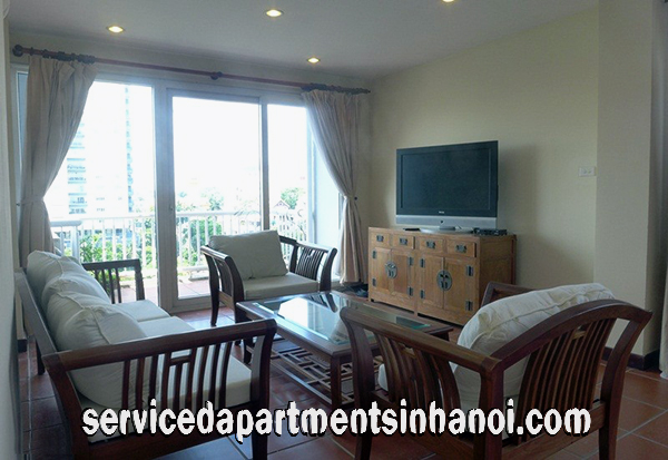 Cho thuê căn hộ dịch vụ ba phòng ngủ view hồ Trúc Bạch, Ba Đình 3