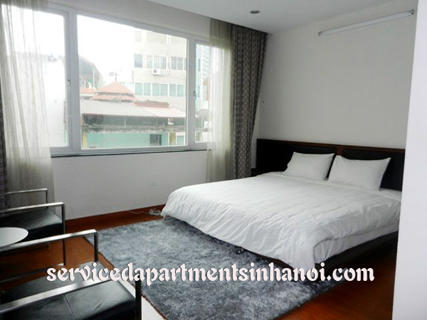 Căn hộ hai phòng ngủ Duplex cho thuê mặt hồ Trúc Bạch, 1900 $ 7