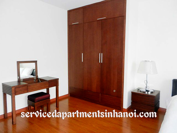 Căn hộ hai phòng ngủ Duplex cho thuê mặt hồ Trúc Bạch, 1900 $ 8