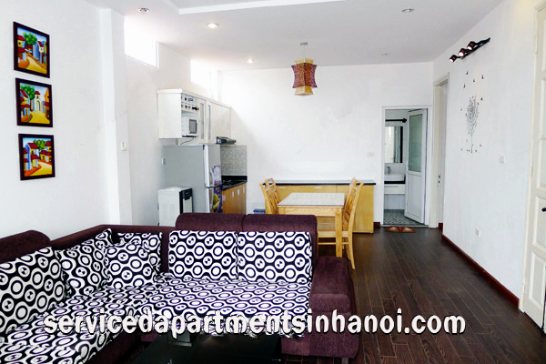 Một căn hộ dịch vụ có không gian yên tĩnh cho thuê ở Linh Lang, Ba Đình 2