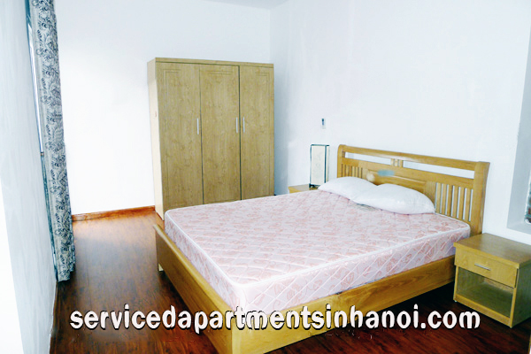 Một căn hộ dịch vụ có không gian yên tĩnh cho thuê ở Linh Lang, Ba Đình 8