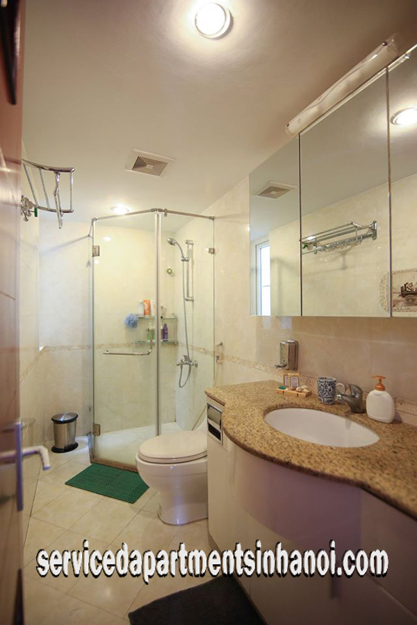 Cho thuê căn hộ dịch vụ 2 phòng ngủ rộng rãi tại trung tâm quận Ba Đình 3