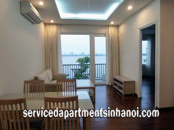 Căn hộ dịch vụ 2 phòng ngủ cho thuê tại làng Yên Phụ, quận Tây Hồ, view Hồ Tây.