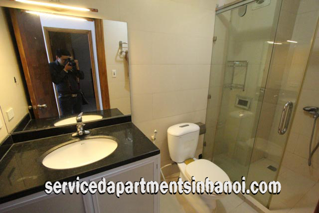 Căn hộ dịch vụ giá rẻ 2 phòng ngủ cho thuê tại đường Tô Ngọc Vân, Tây Hồ 10
