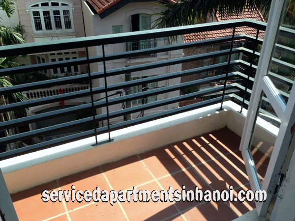 Cho thuê căn hộ dịch vụ hiện đại 2 phòng ngủ trên phố Đặng Thai Mai, Tây Hồ 3