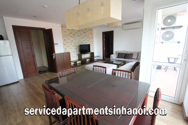 Cho thuê căn hộ 2 phòng ngủ lớn trên phố Đặng Thai Mai, Tây Hồ 2