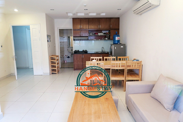Cho thuê căn hộ dịch vụ giá rẻ 2 phòng ngủ gần Công viên nước Hồ Tây, Tây Hồ 3