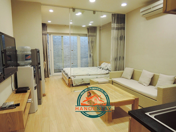 Căn hộ dịch vụ hiện đại 1 ngủ cho thuê giá rẻ tại Đặng Thai Mai, Tây Hồ 1