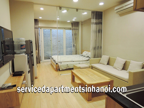 Căn hộ dịch vụ hiện đại 1 ngủ cho thuê giá rẻ tại Đặng Thai Mai, Tây Hồ