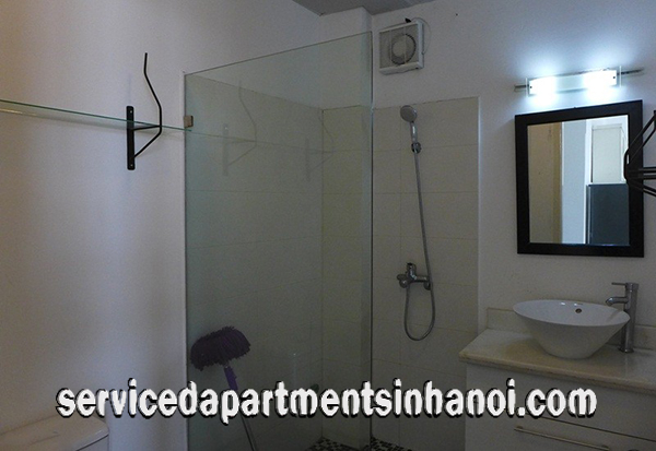 Cho thuê căn hộ dịch vụ 2 phòng ngủ gần khách sạn Intercontinental, Tây Hồ 1