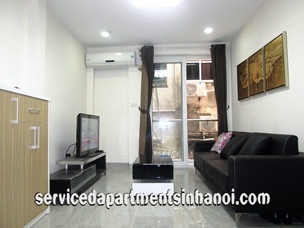Cho thuê căn hộ dịch vụ 1 phòng ngủ tại đường Văn Cao, Ba Đình 1