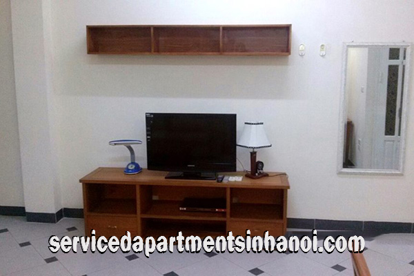 Cho thuê CHCC 45m2 giá chỉ có 450$ tại Hoàng Quốc Việt 2