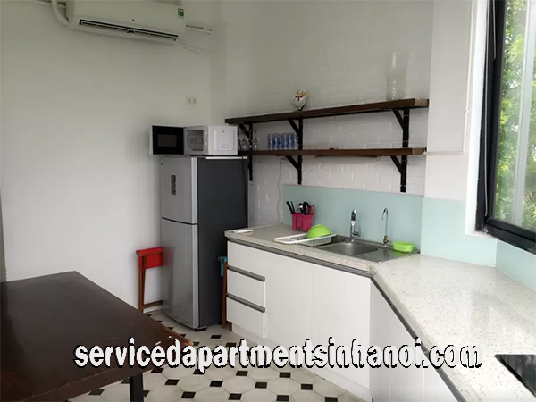 Cho thuê căn hộ dịch vụ có ban công lớn tại Phố Cổ, quận Hoàn Kiếm 4
